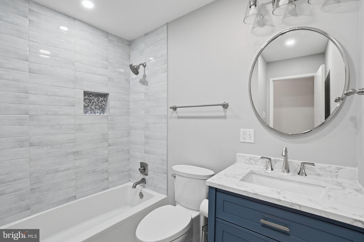5304 Pillow Lane photo 10