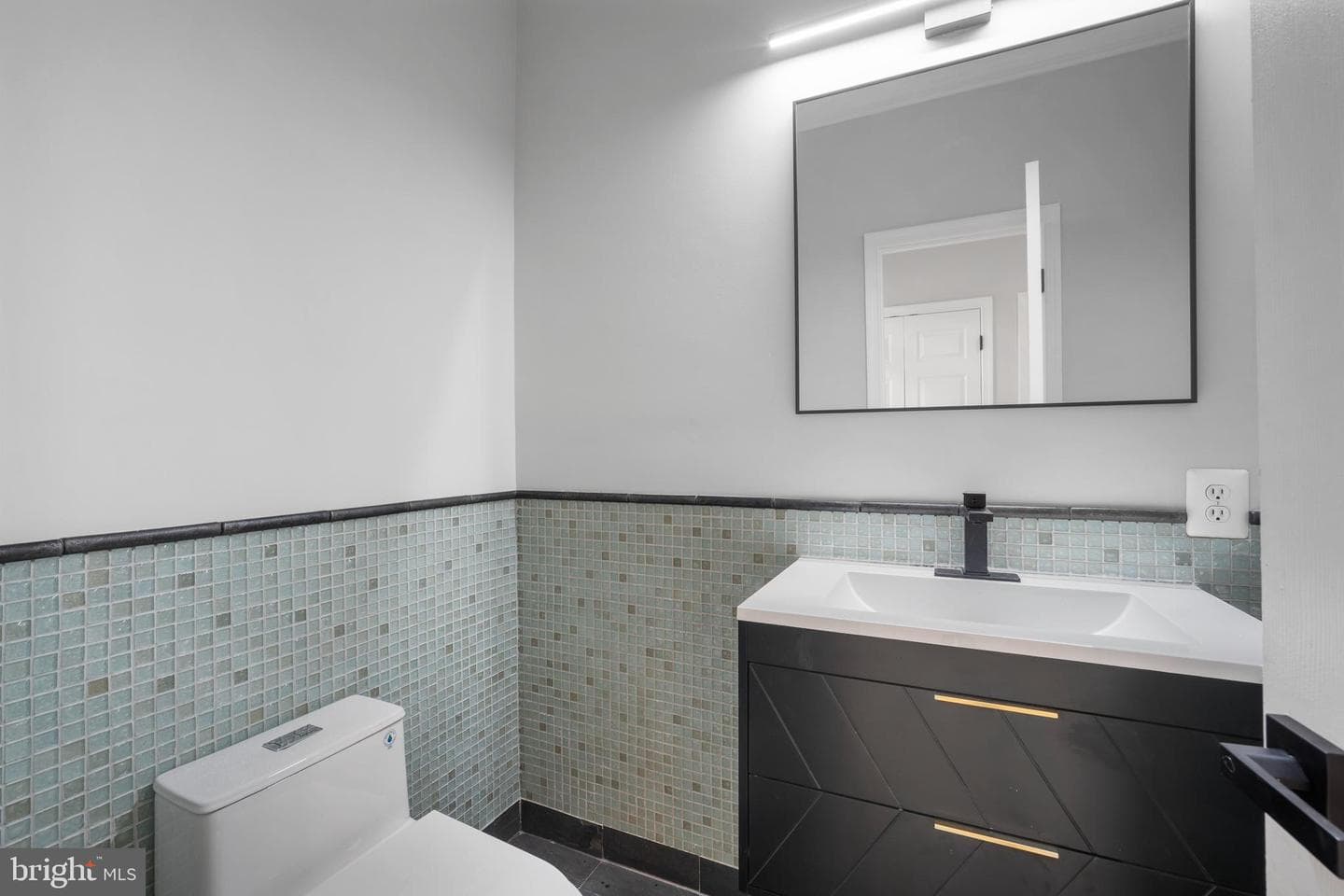2373 Whitestone Hill Court photo 19