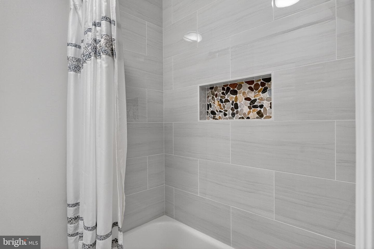 5126 Myrtle Leaf Drive photo 38