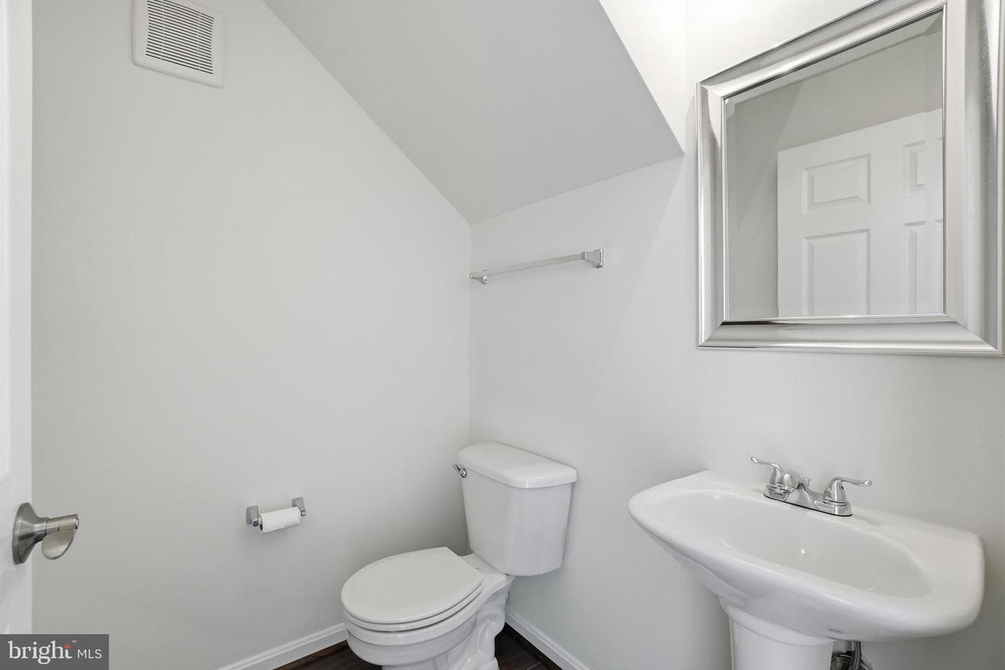 2494 Quick Street #303 photo 10