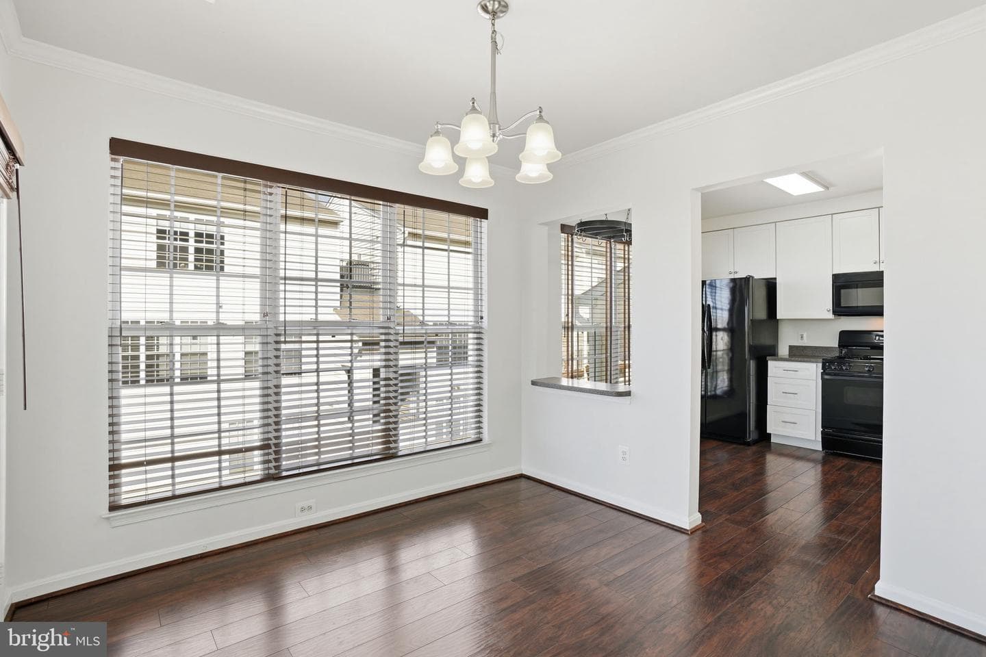 2494 Quick Street #303 photo 8