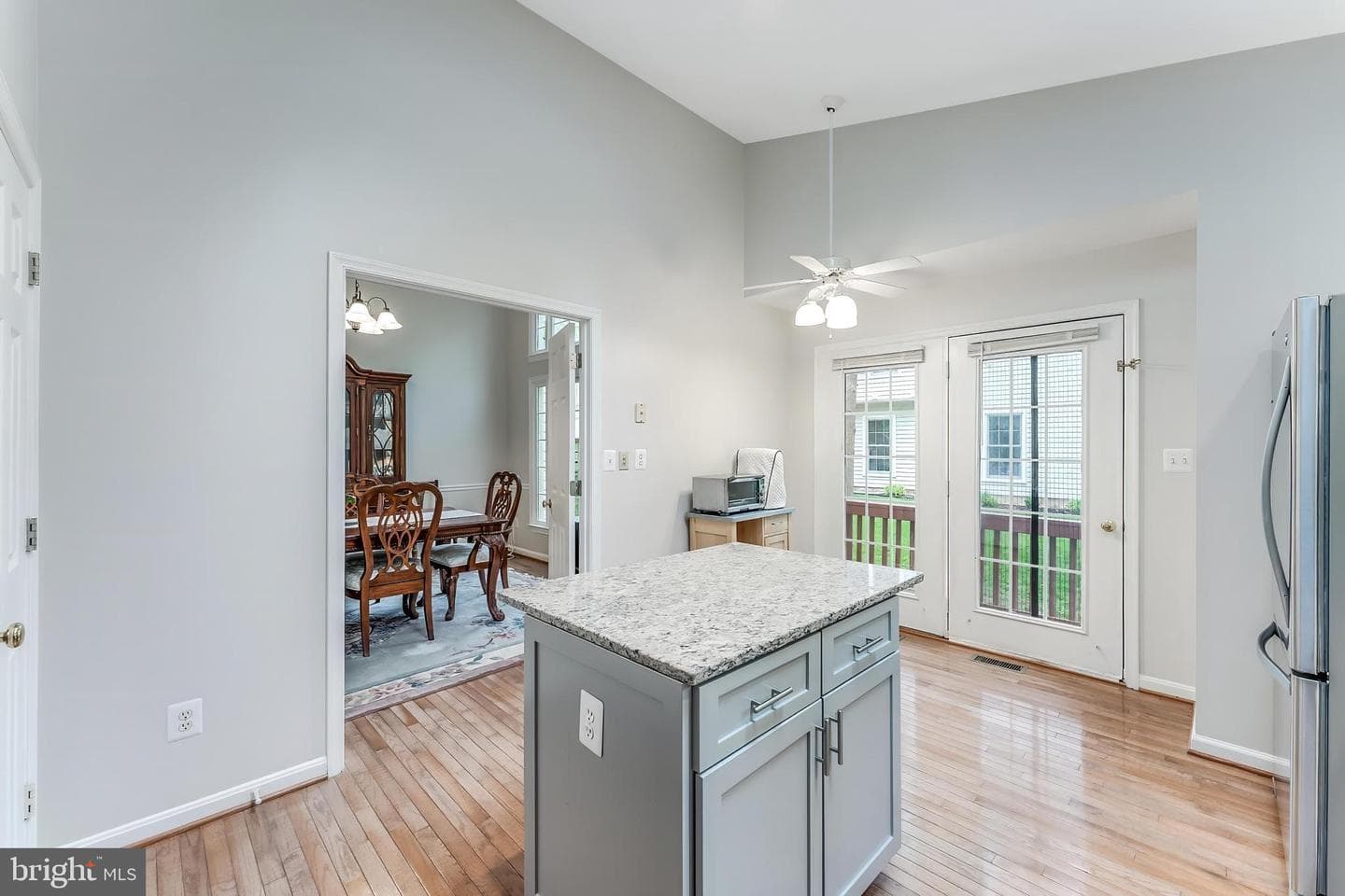 5715 Flagler Drive photo 18