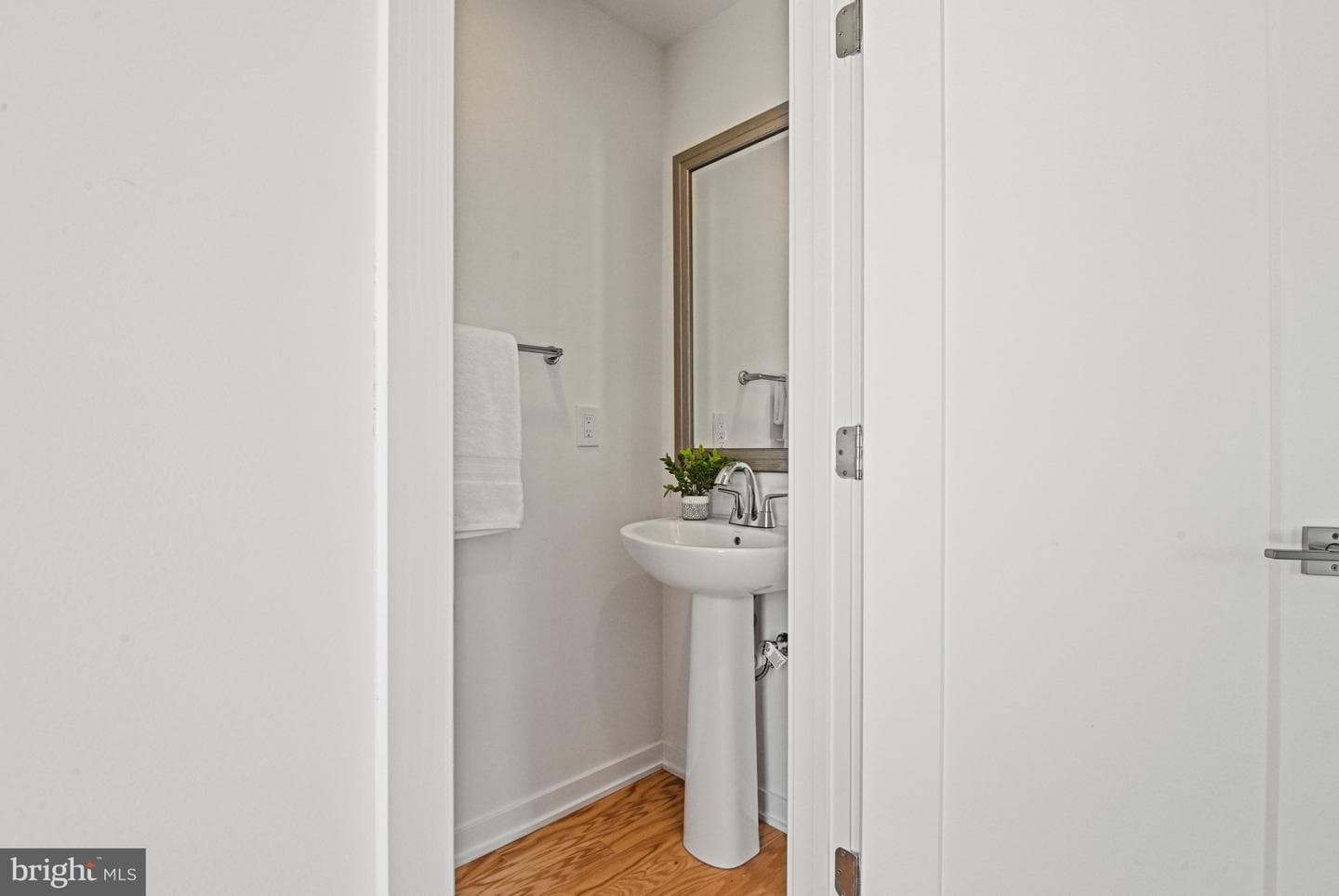 7382 Magarity Road photo 30