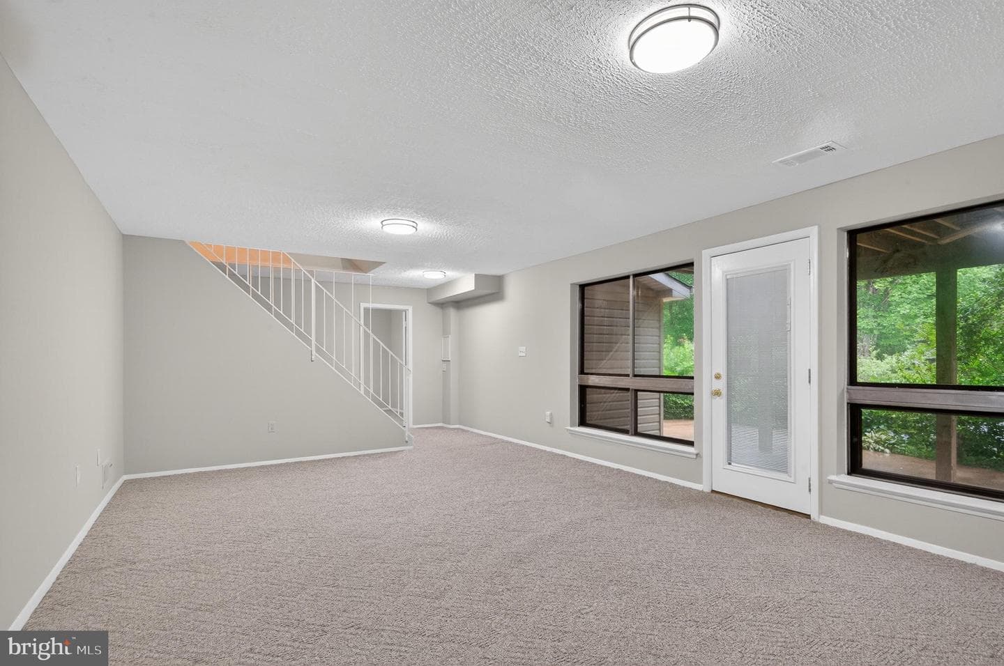 6333 Camilla Street photo 23