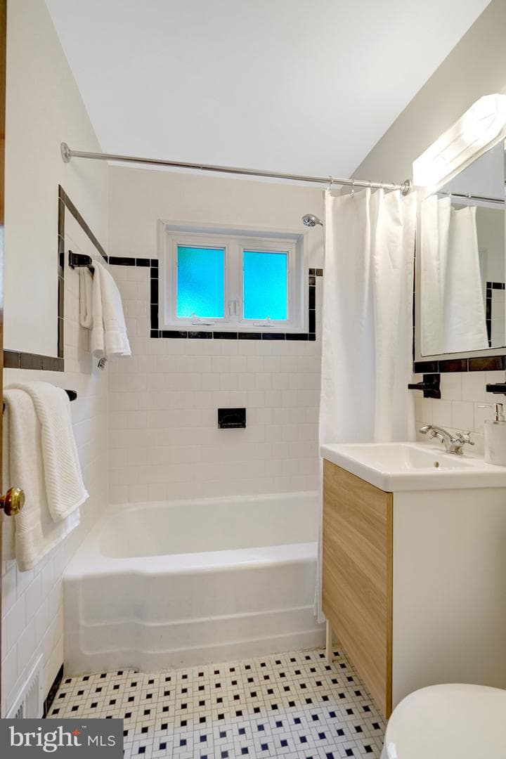 3219 Norfolk Lane photo 31