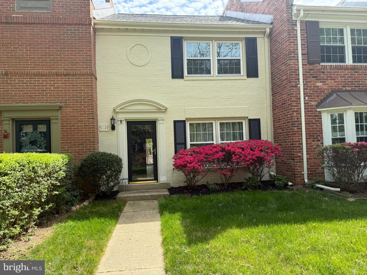 8139 Carrleigh Parkway photo 27