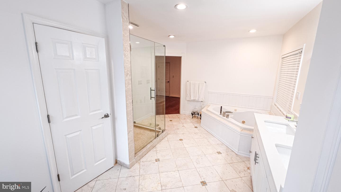 1807 Anderson Road photo 17