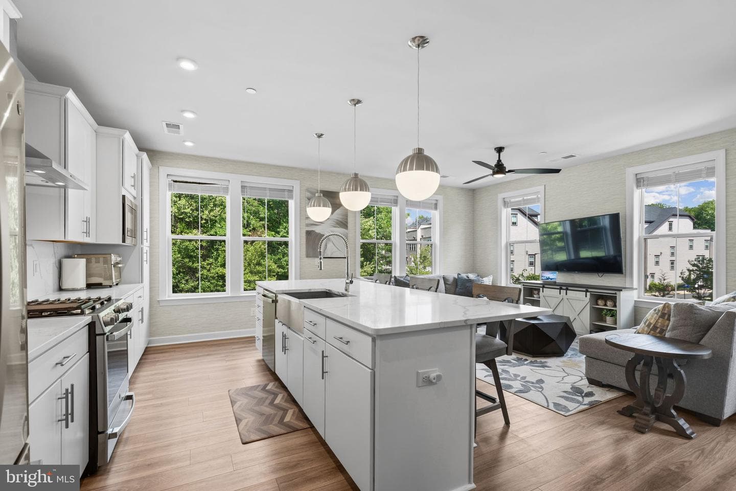 3925 Fair Ridge Dr # 201 photo 23