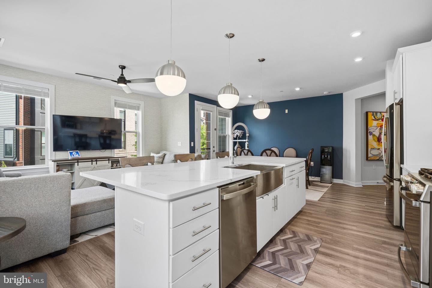 3925 Fair Ridge Dr # 201 photo 26