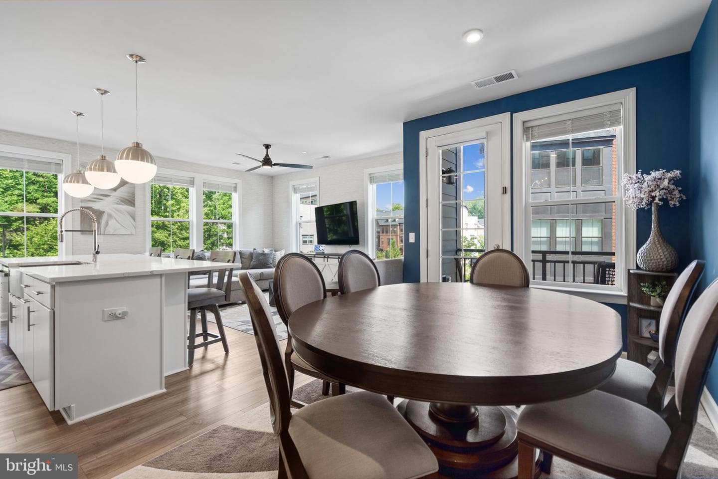 3925 Fair Ridge Dr # 201 photo 37