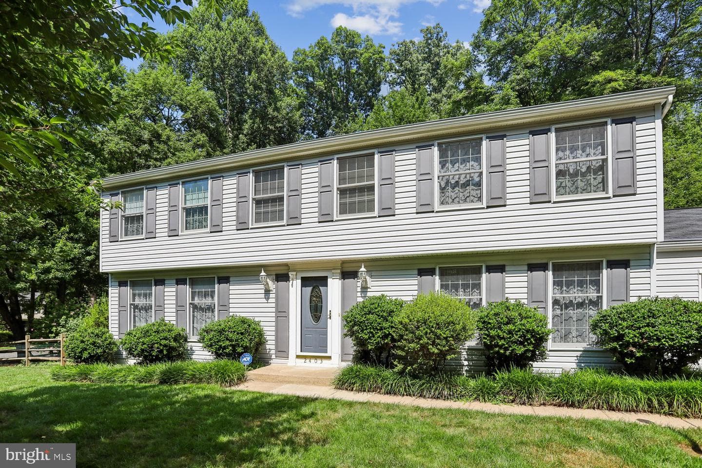 2403 Andorra Place photo 33