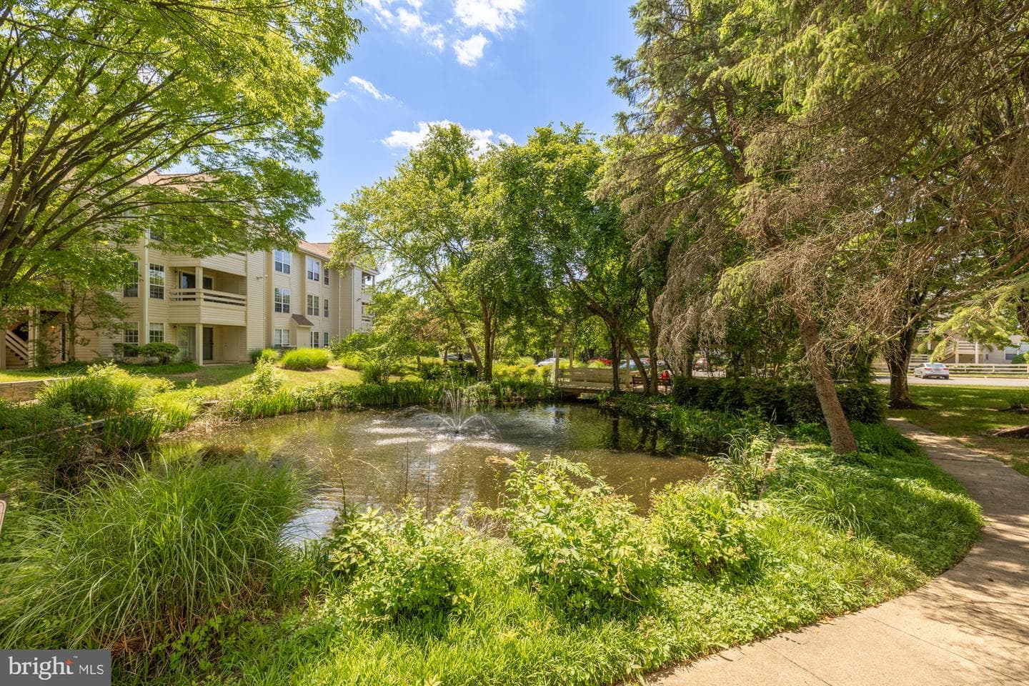 4551 Interlachen Court #h photo 14
