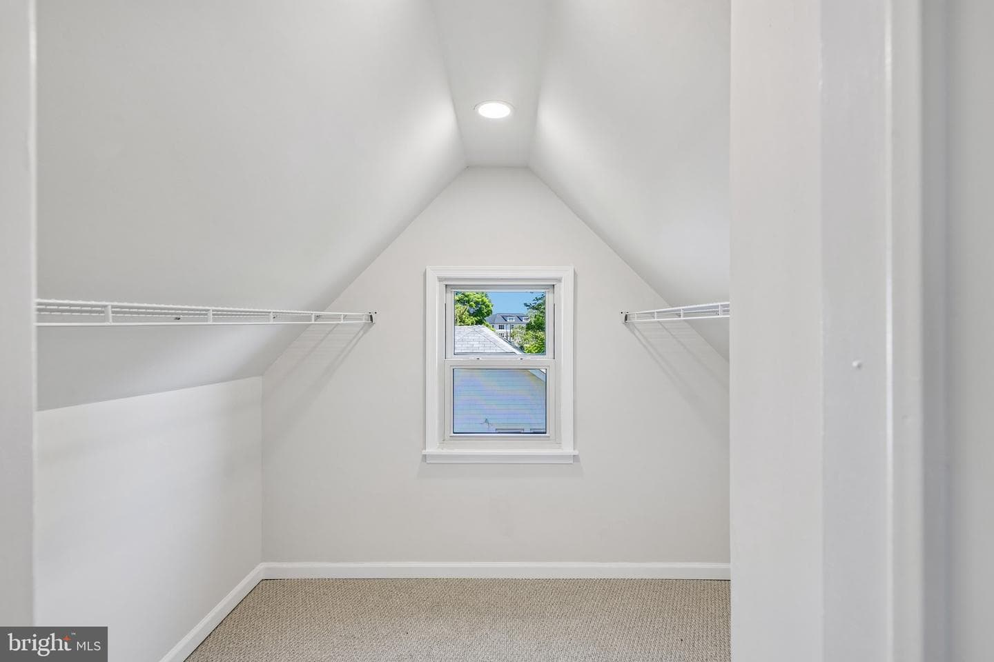 2820 Franklin Street photo 49