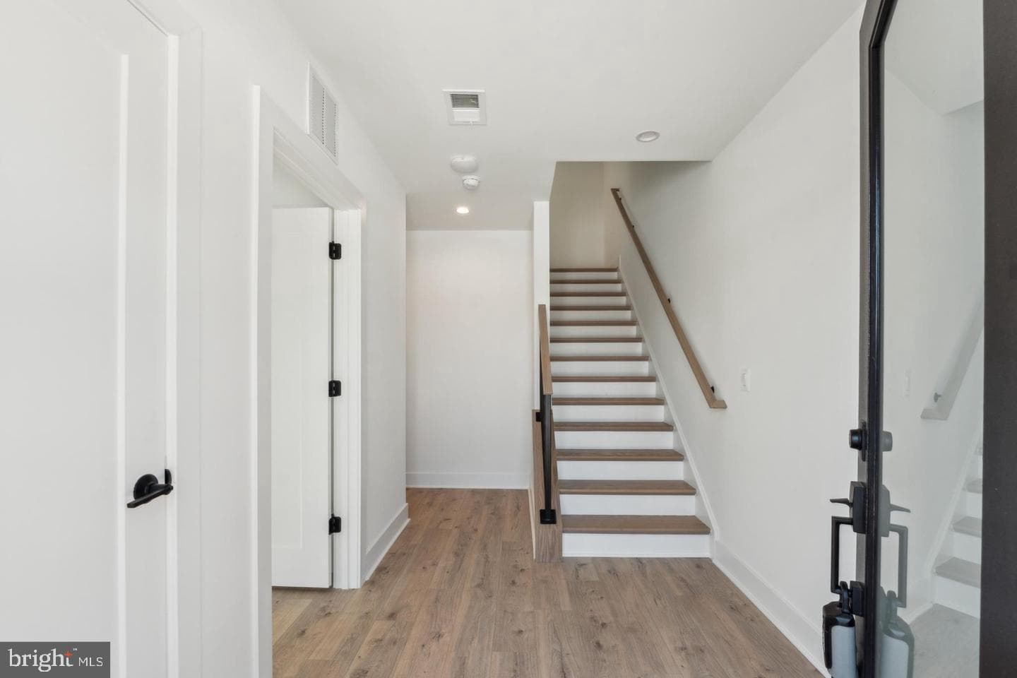 2106 Tysons Ridgeline Road photo 3