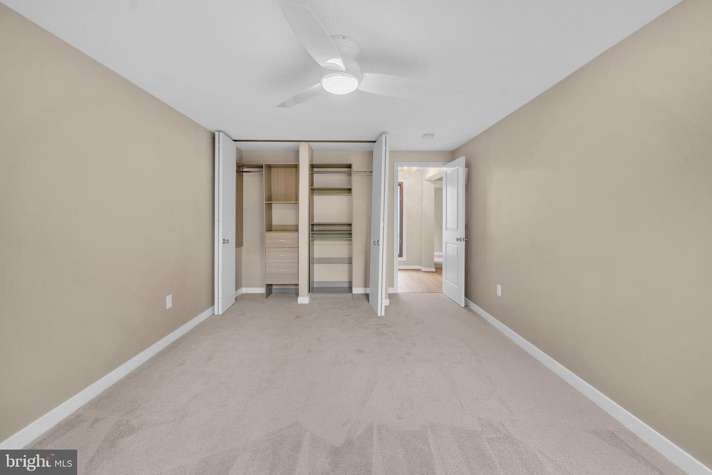 1806 N Shore Court photo 35