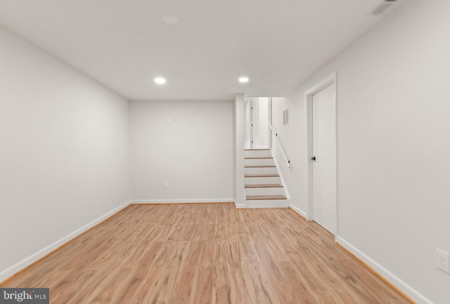 8494 Summer Breeze Lane photo 35