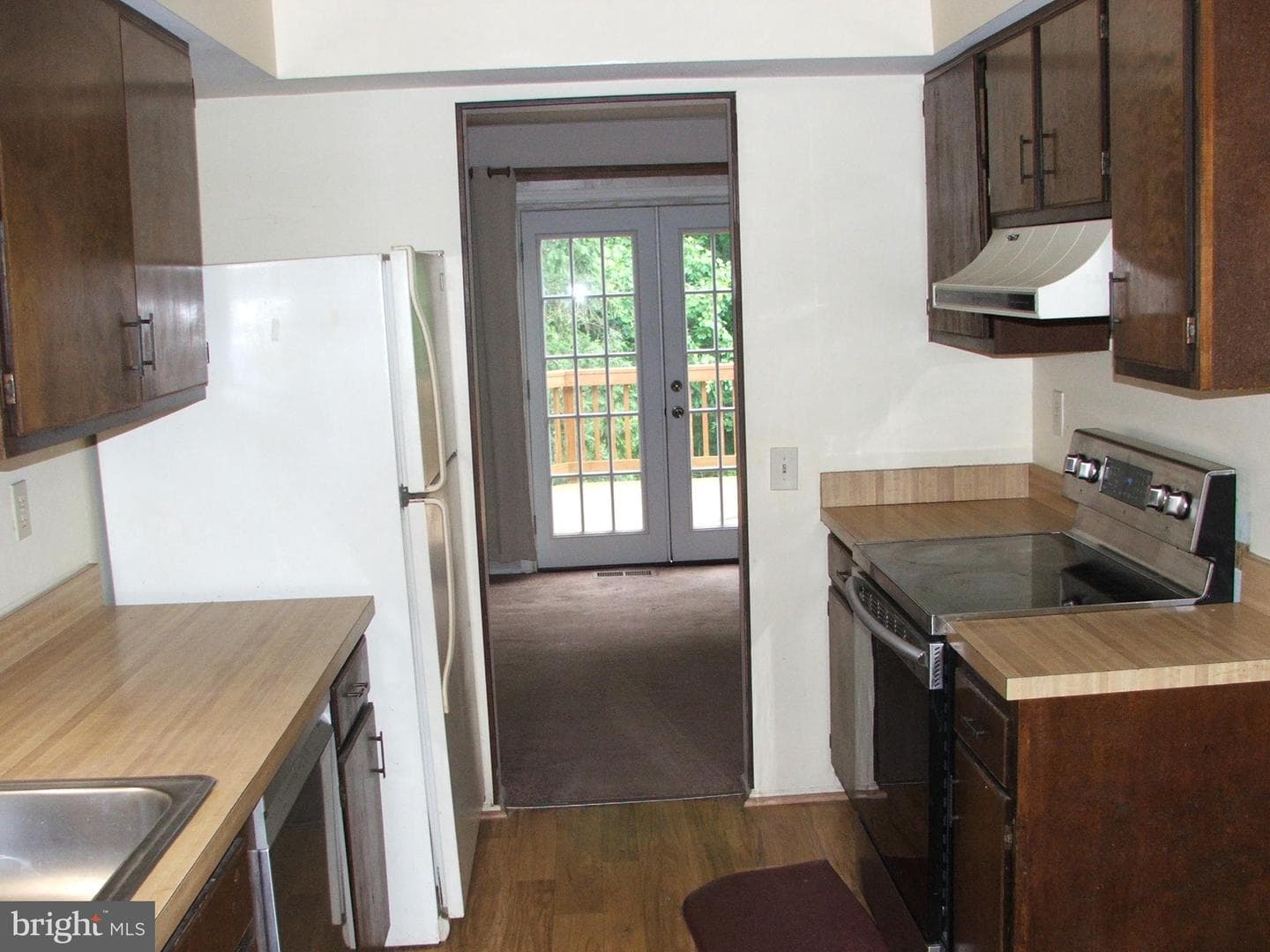 10210 Sassafras Woods Court photo 7