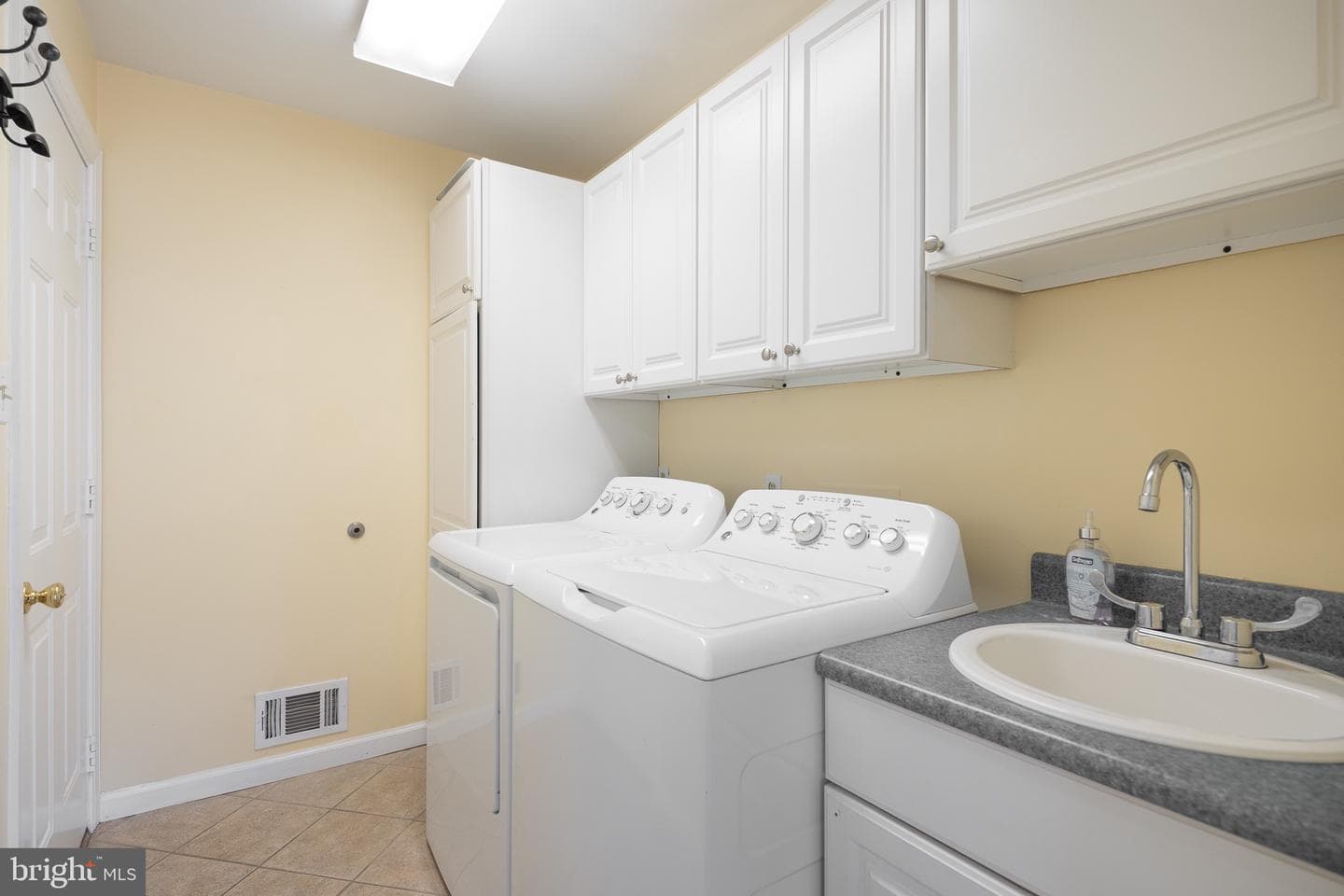 14392 Flourcastle Court photo 23