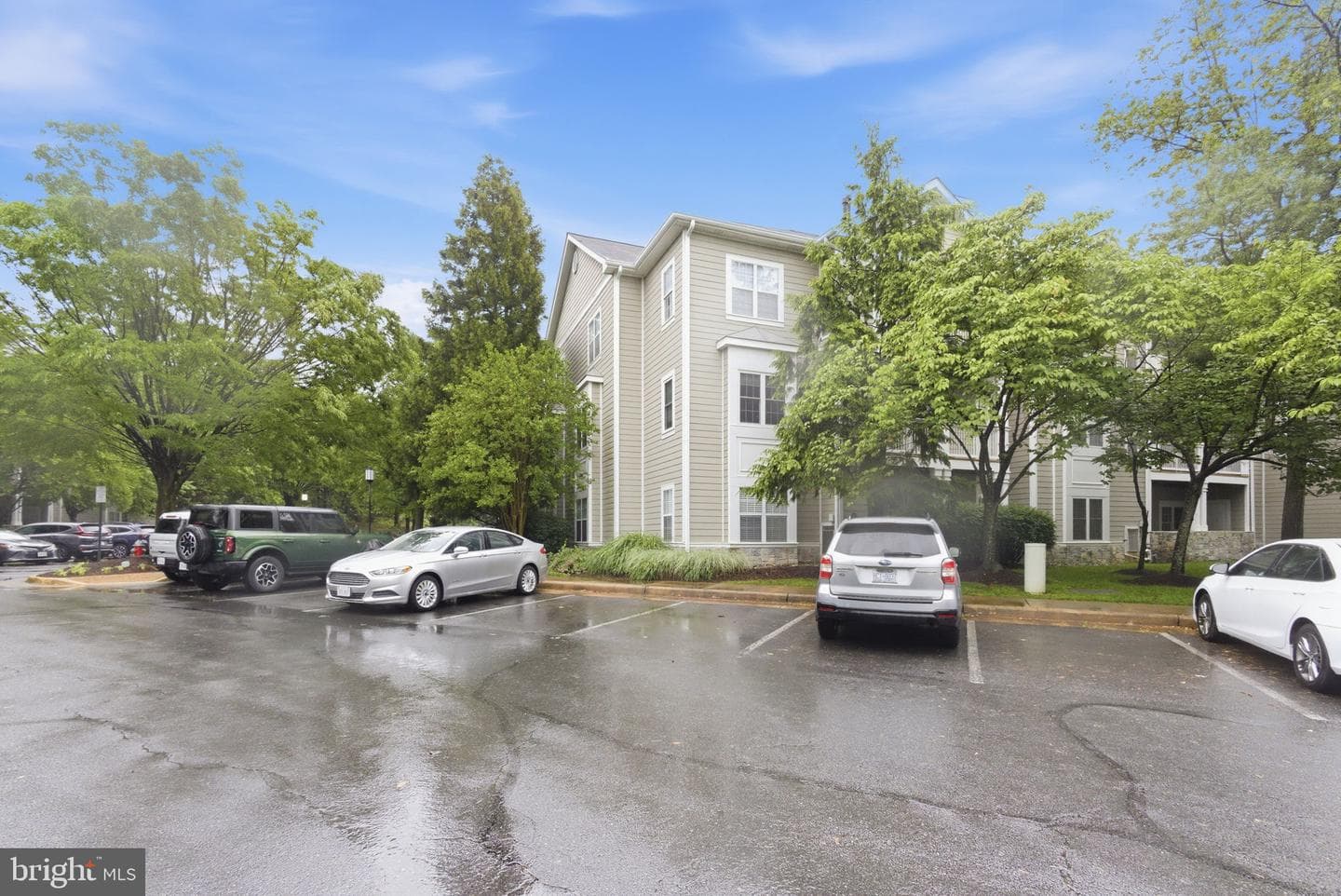 1700 Lake Shore Crest Drive #33 photo 28