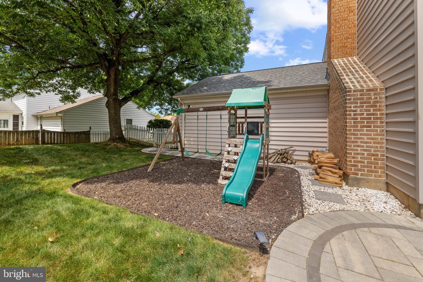 4611 Deming Avenue photo 32