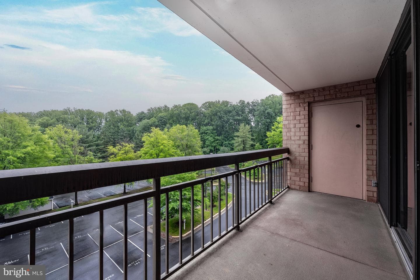 2230 George C Marshall Drive #517 photo 34