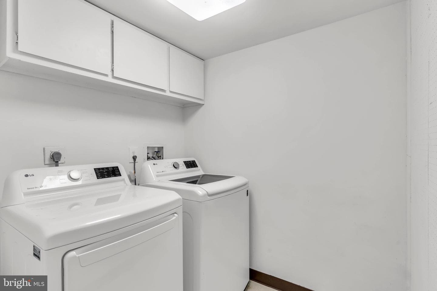 9702 Kingsbridge Drive #3 photo 16
