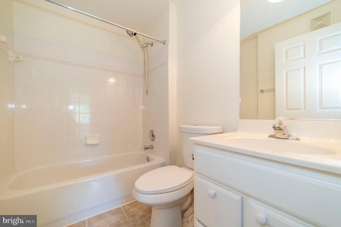 4191 Lochleven Trail #405 photo 32