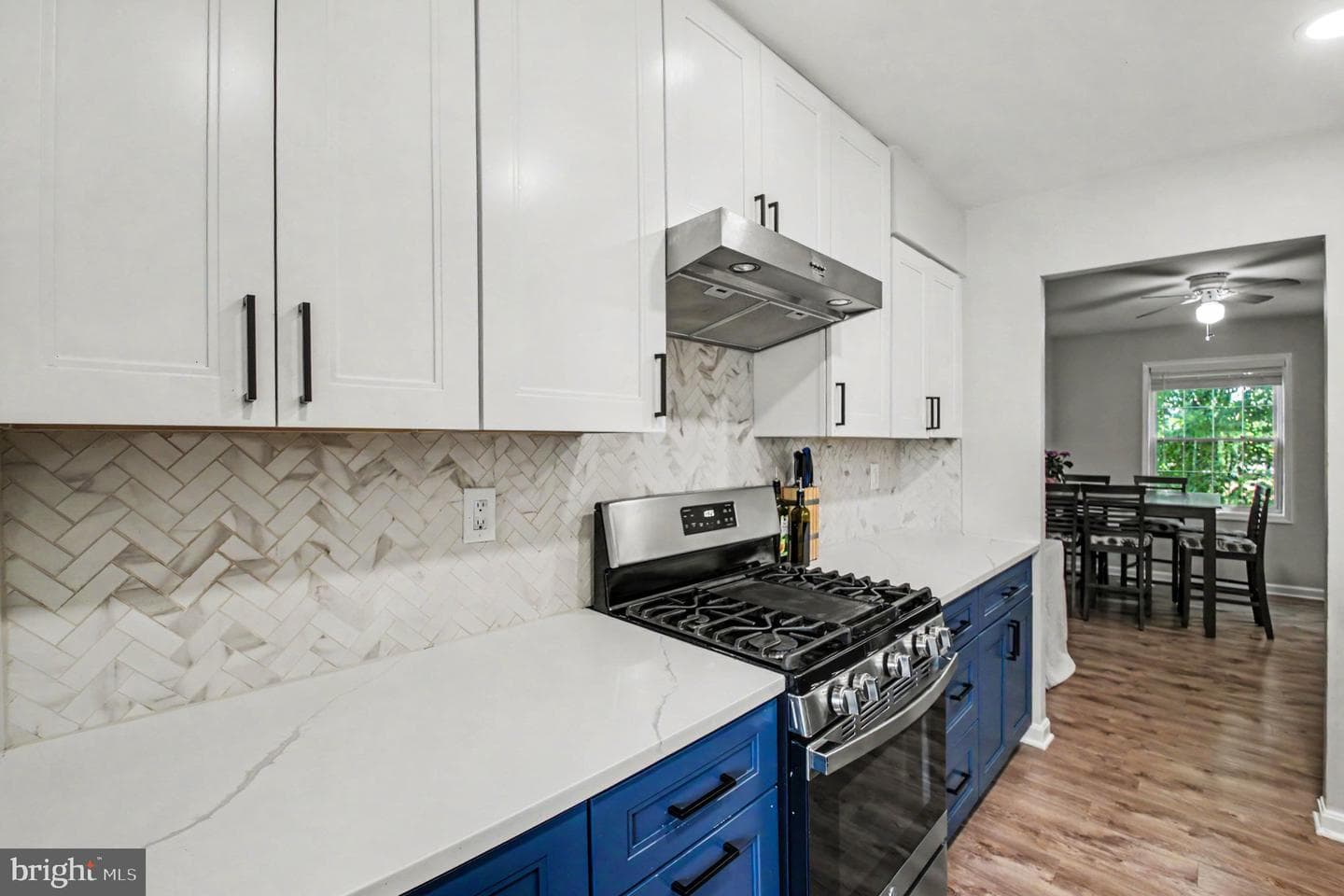 14806 Palmerston Square photo 5