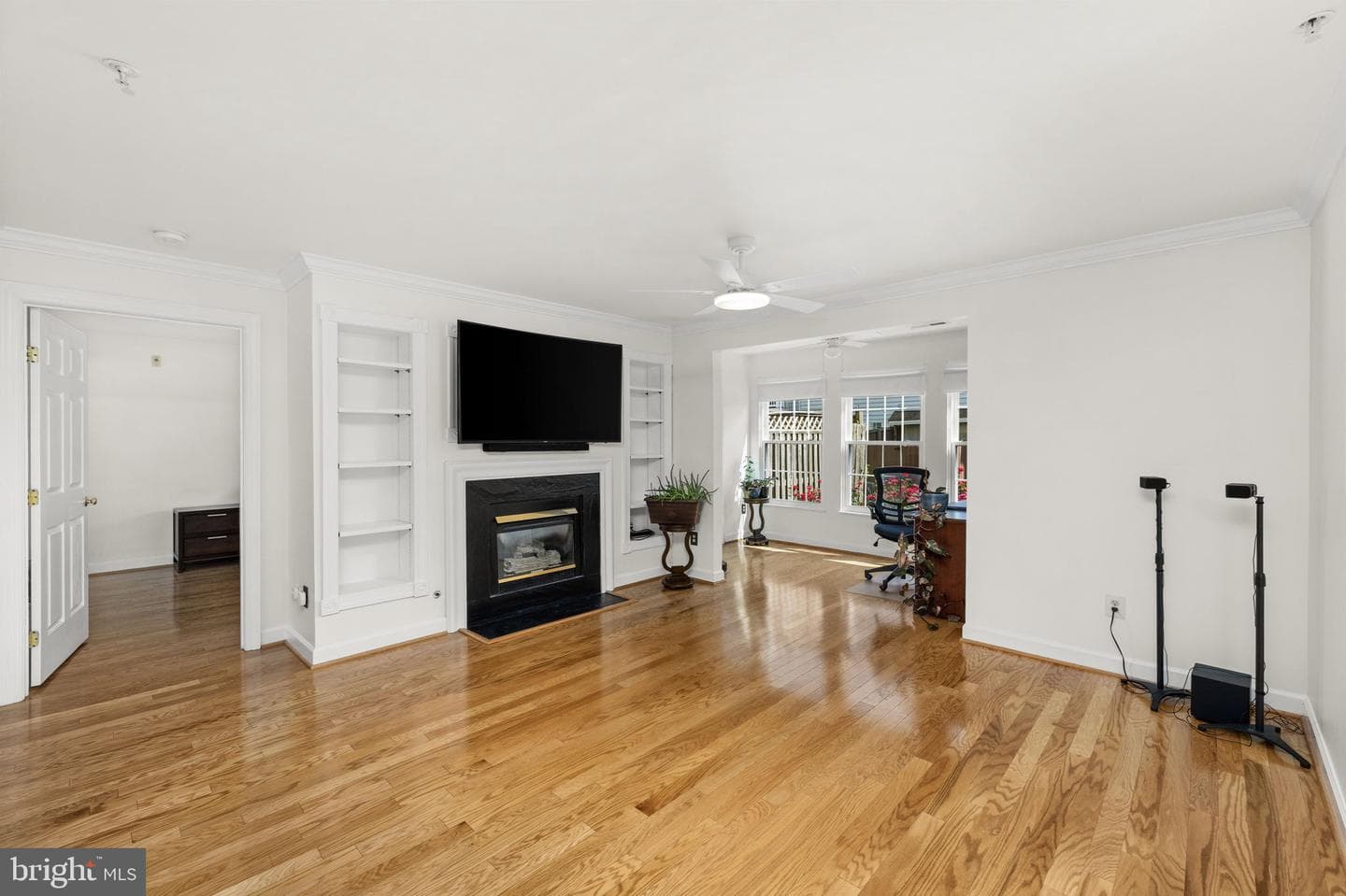 8311 Bluebird Way #b photo 2
