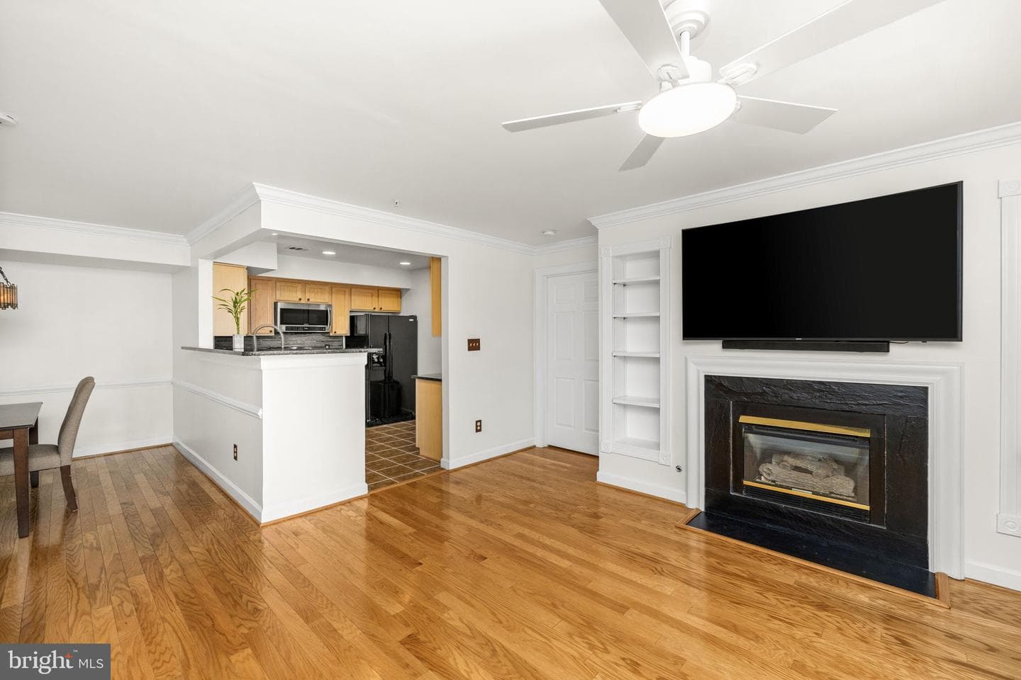 8311 Bluebird Way #b photo 6