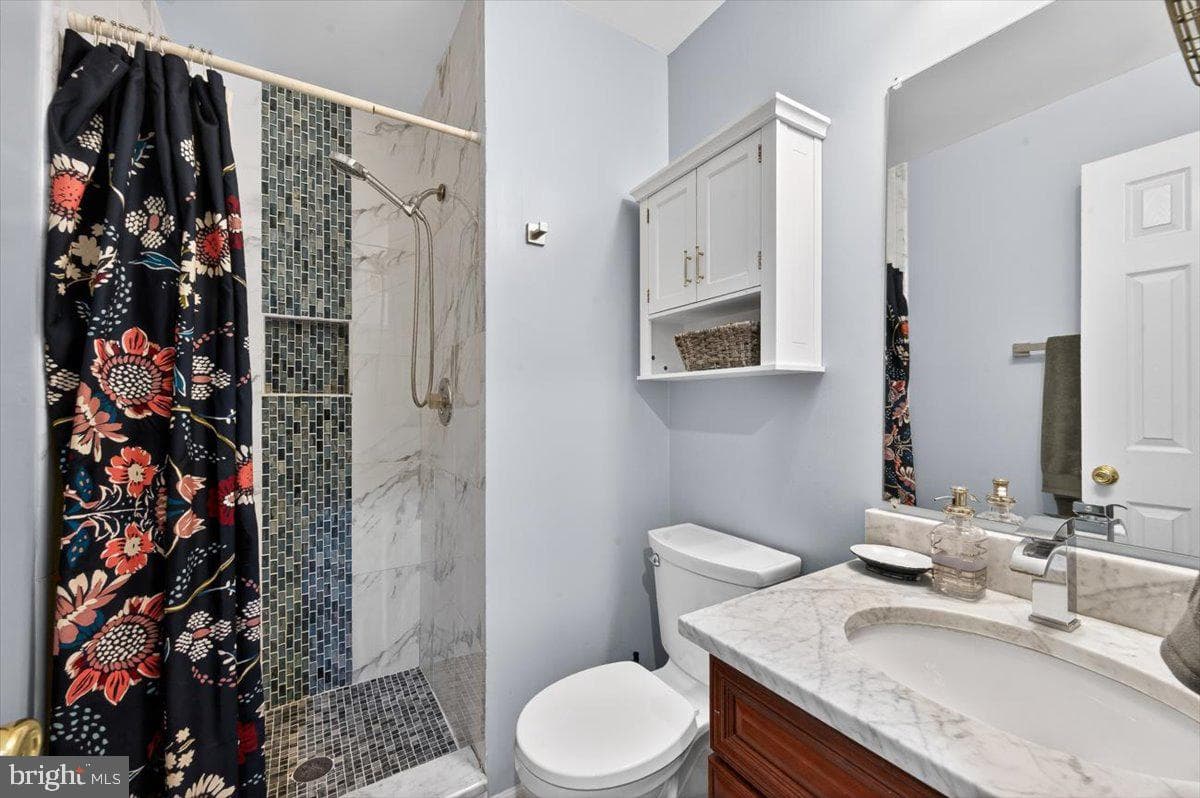 4239 Sleepy Lake Drive photo 31