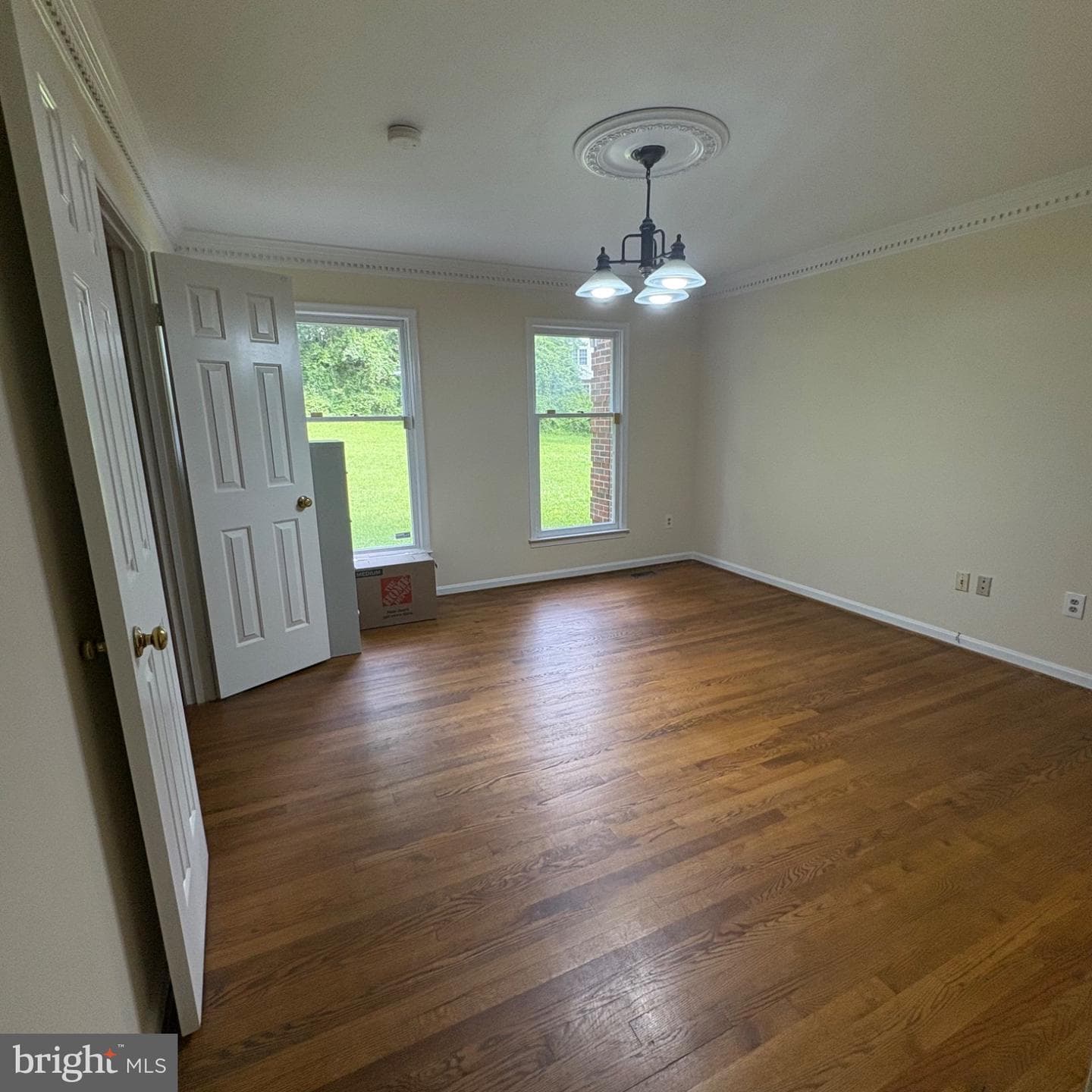 3502 Holly Road photo 15