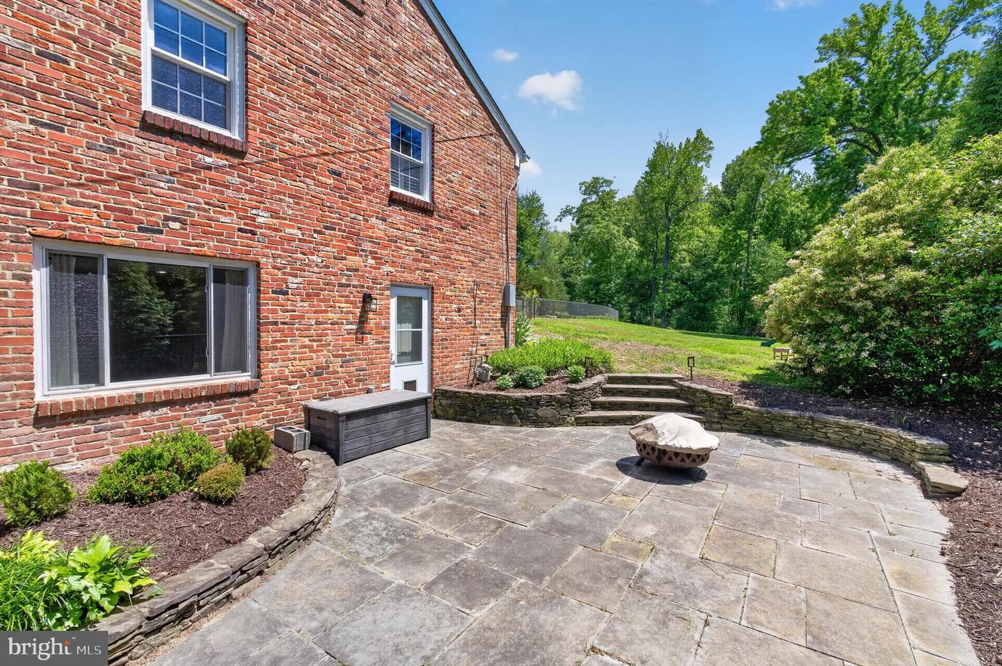 6727 Newington Road photo 46