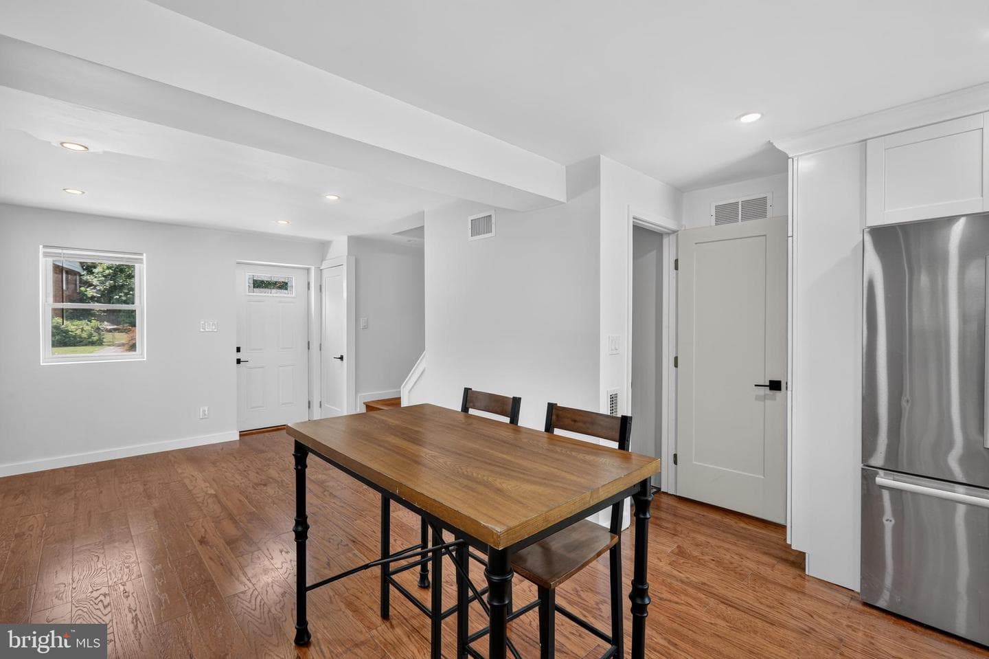 2218 Farrington Avenue photo 11