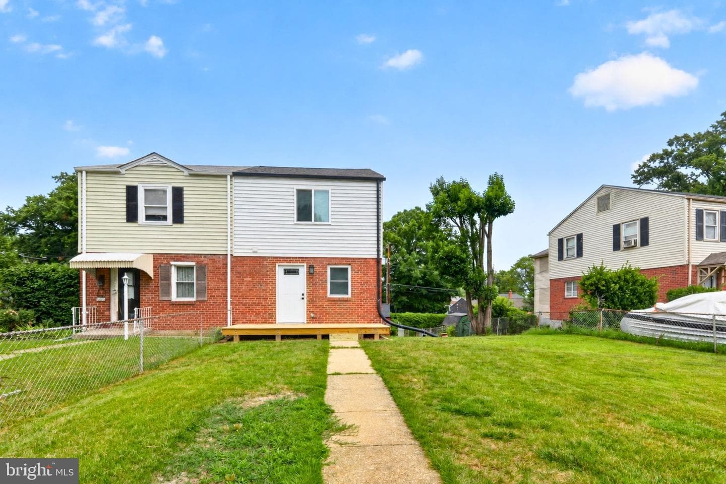 2218 Farrington Avenue photo 3