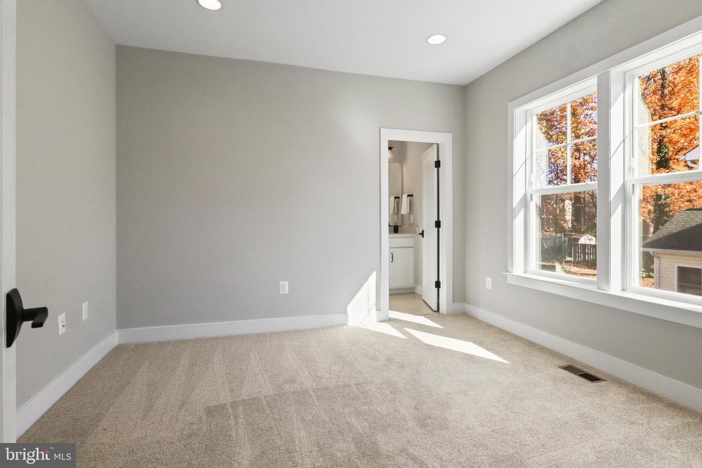 1103 Desale Street SW photo 49