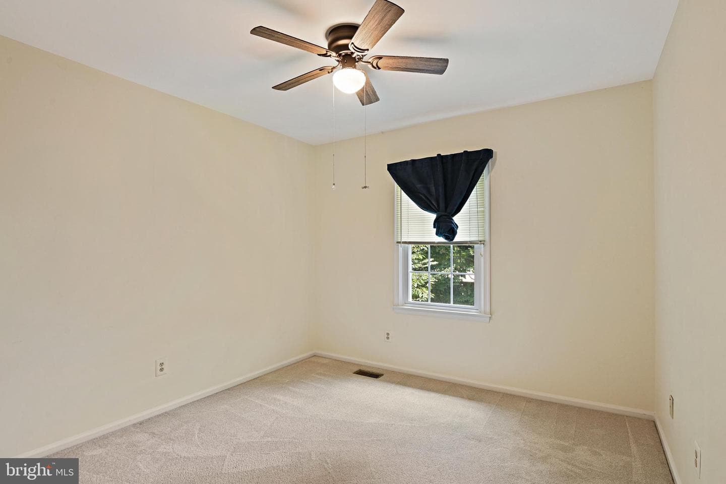 9404 Goldfield Lane photo 23