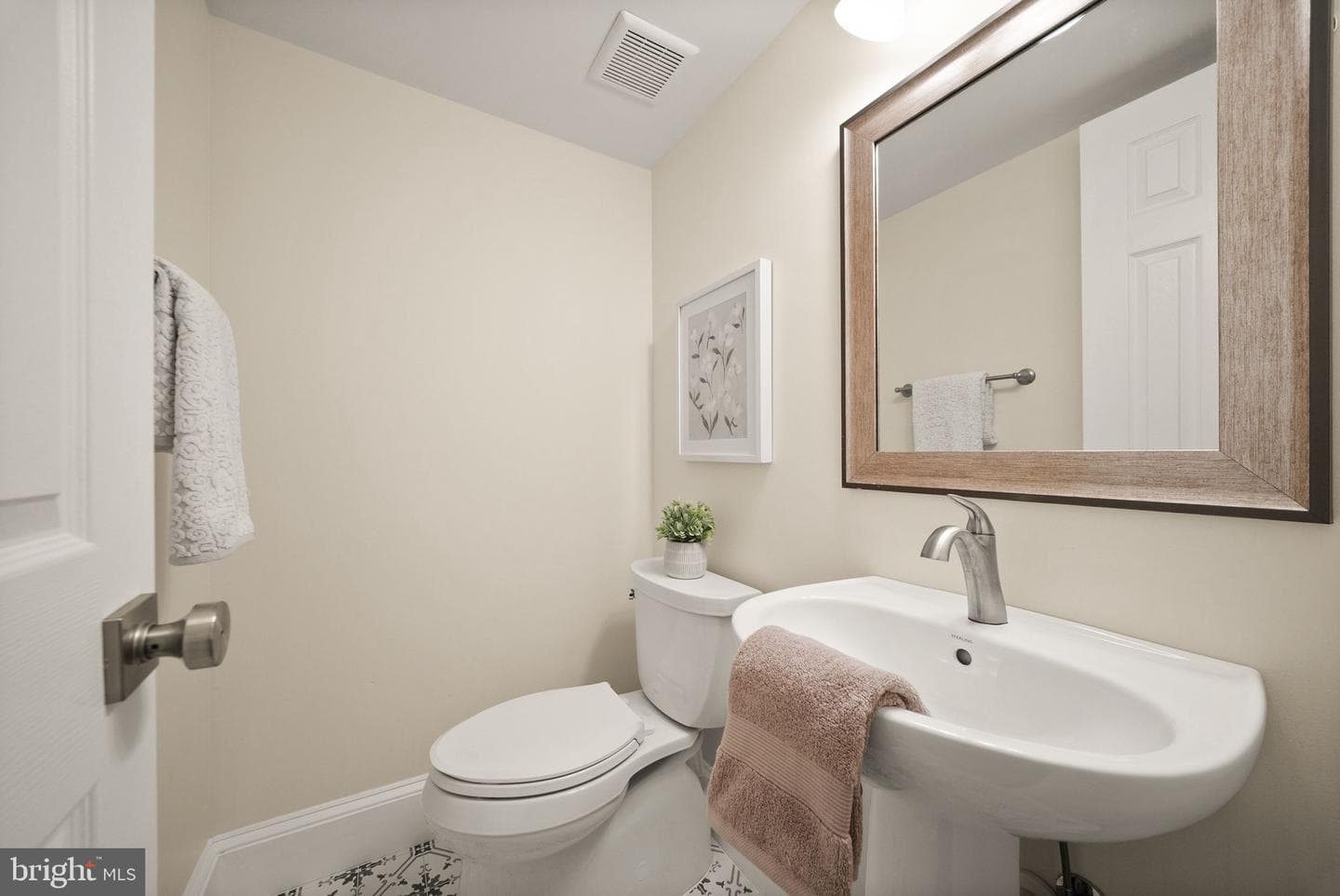2648 Black Fir Court photo 32