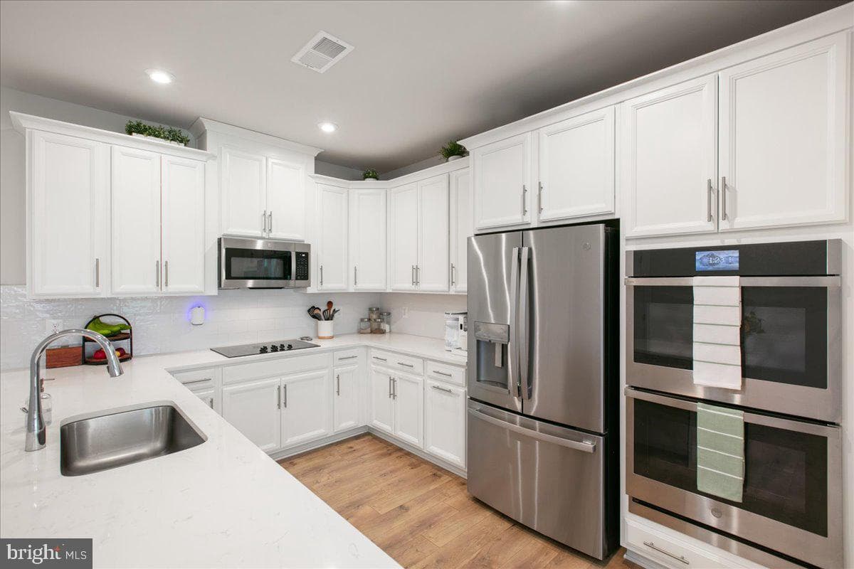 4153 Red Mulberry Drive #20 photo 10
