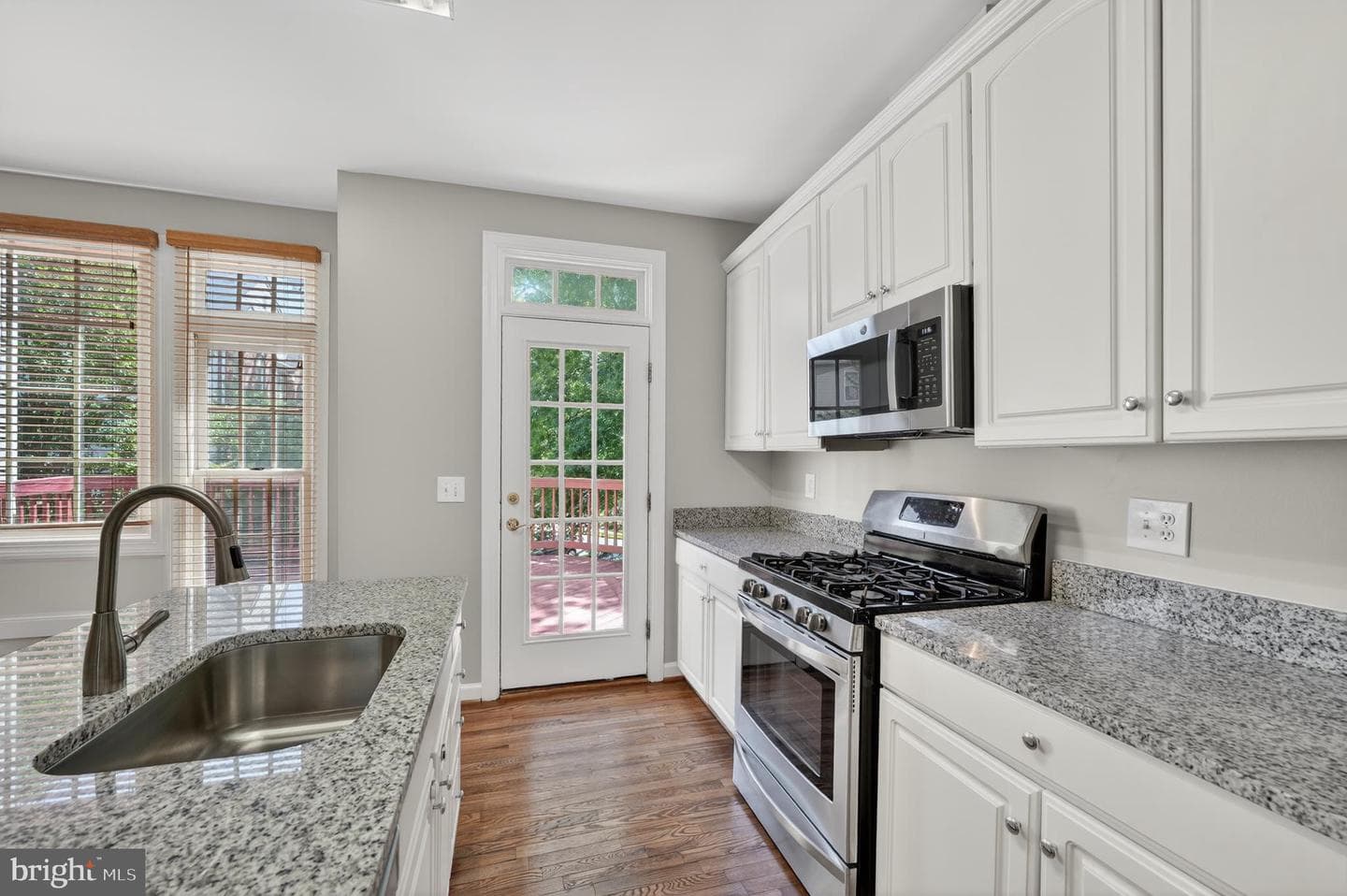 5506 Jowett Court photo 9