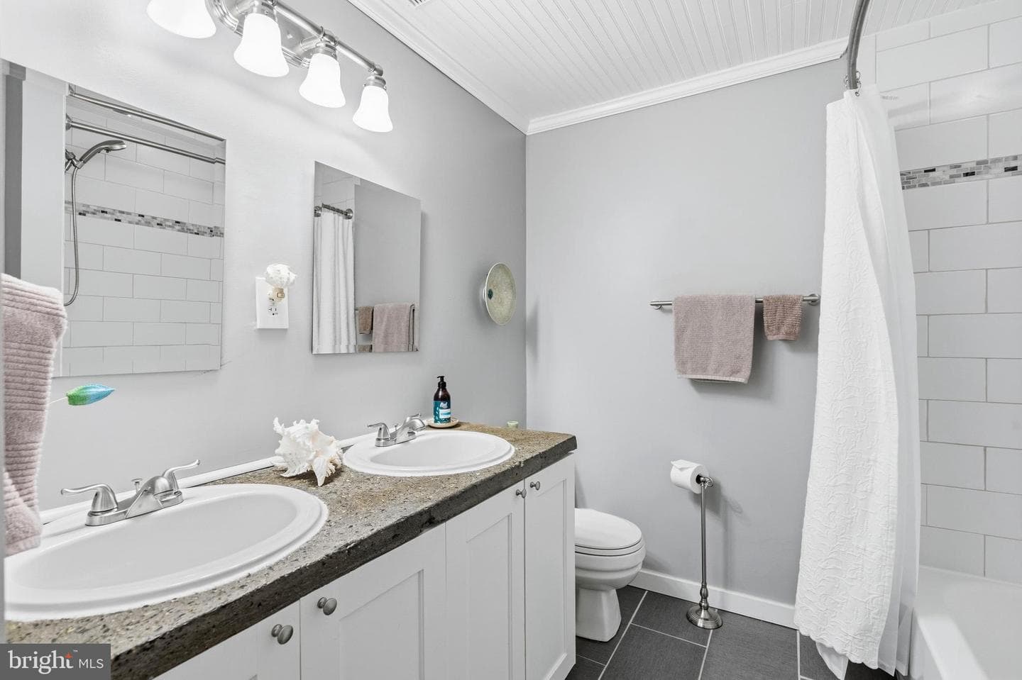 2303 Middle Creek Lane photo 32