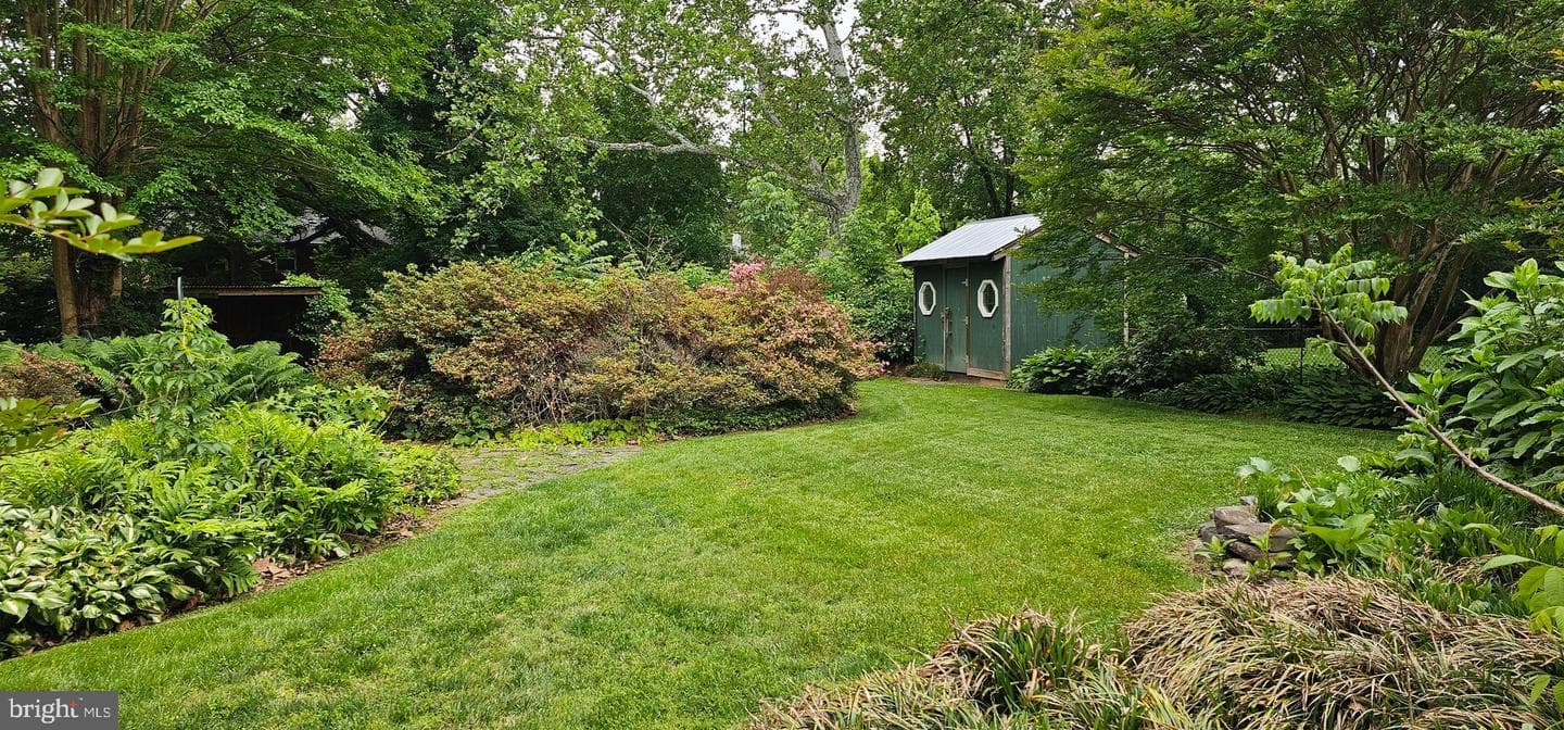 7719 Heritage Drive photo 5