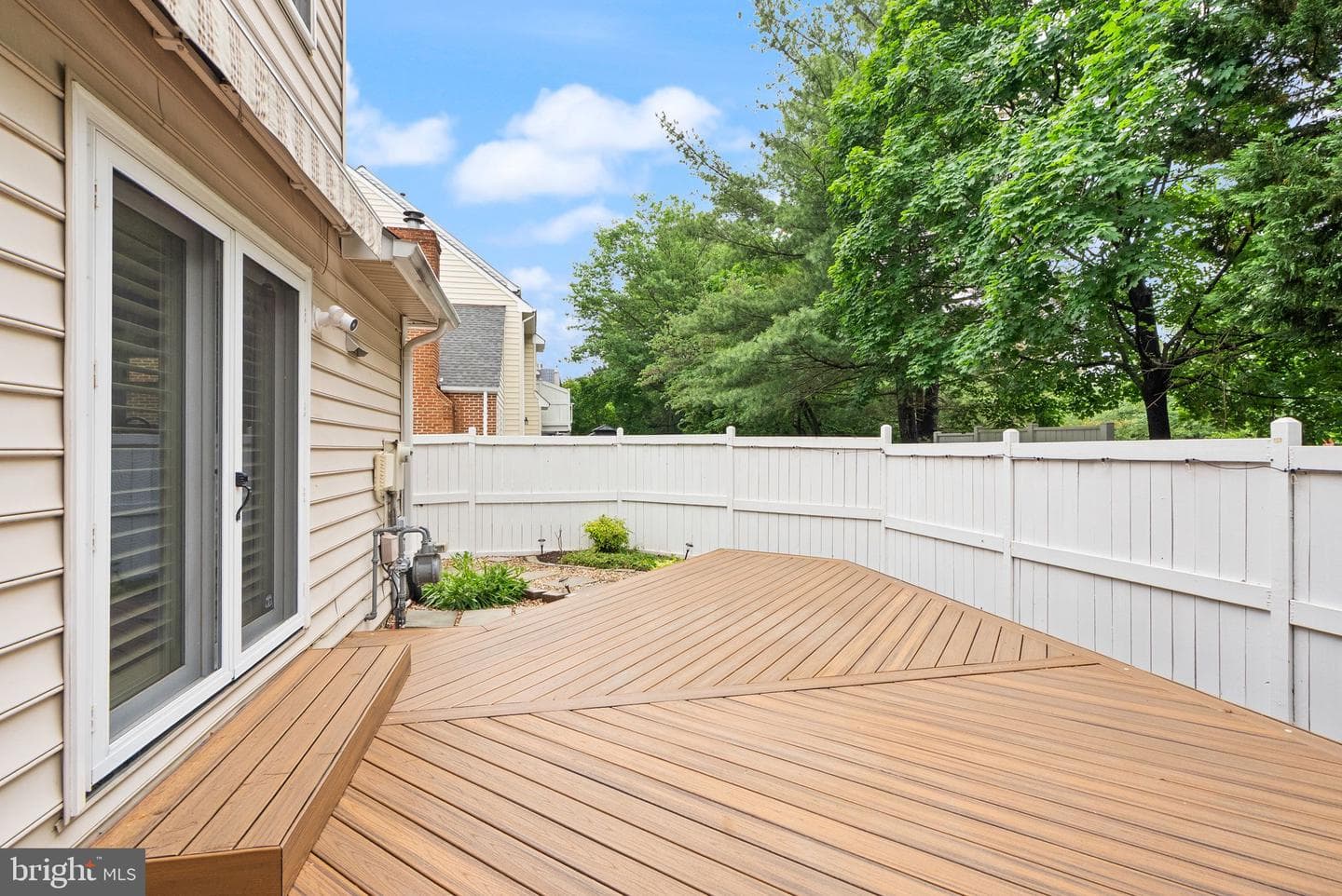 12056 Edgemere Circle photo 60