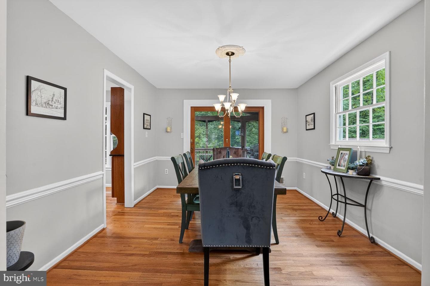 5024 Portsmouth Road photo 7