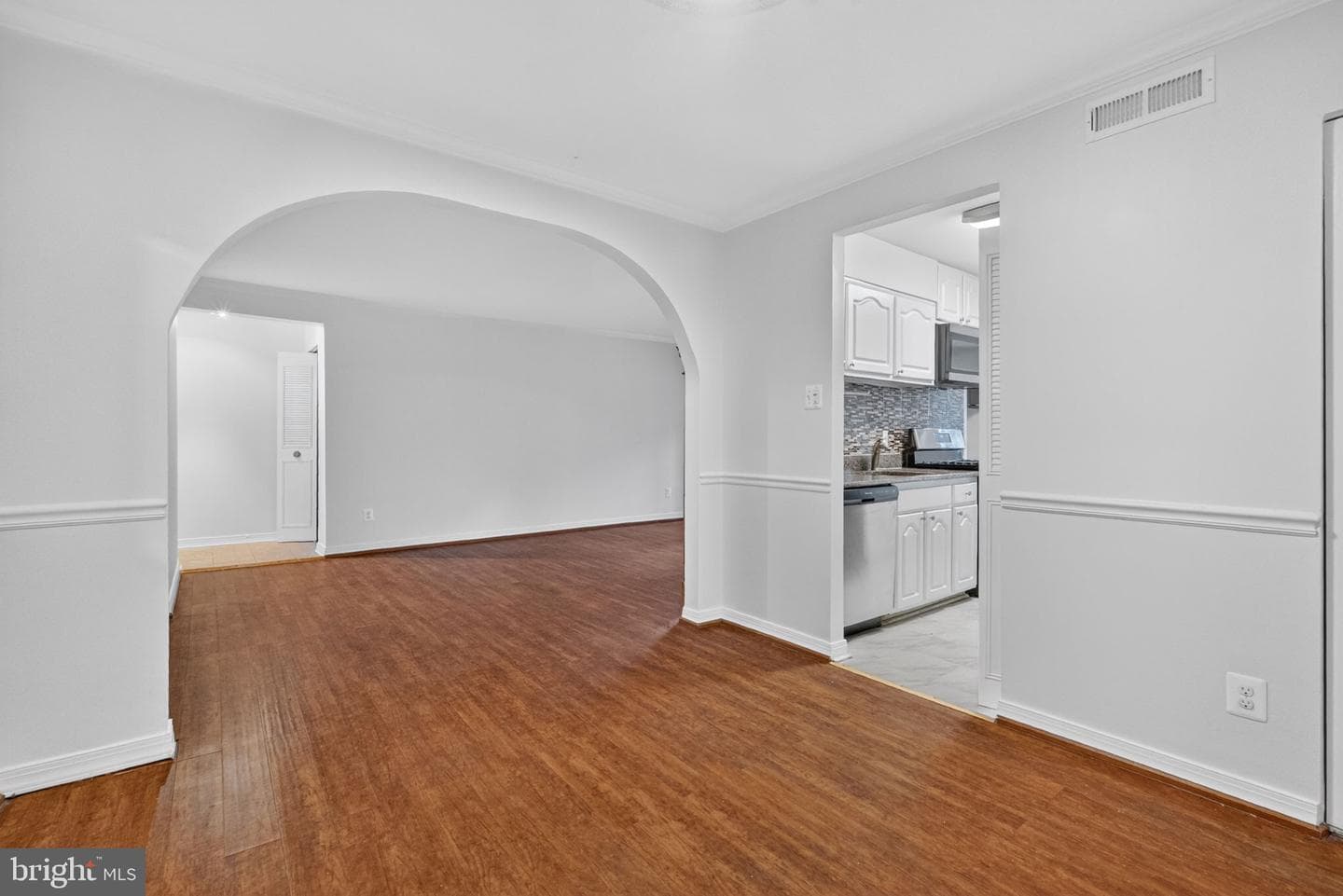 3330 Woodburn Village Drive #33 photo 11