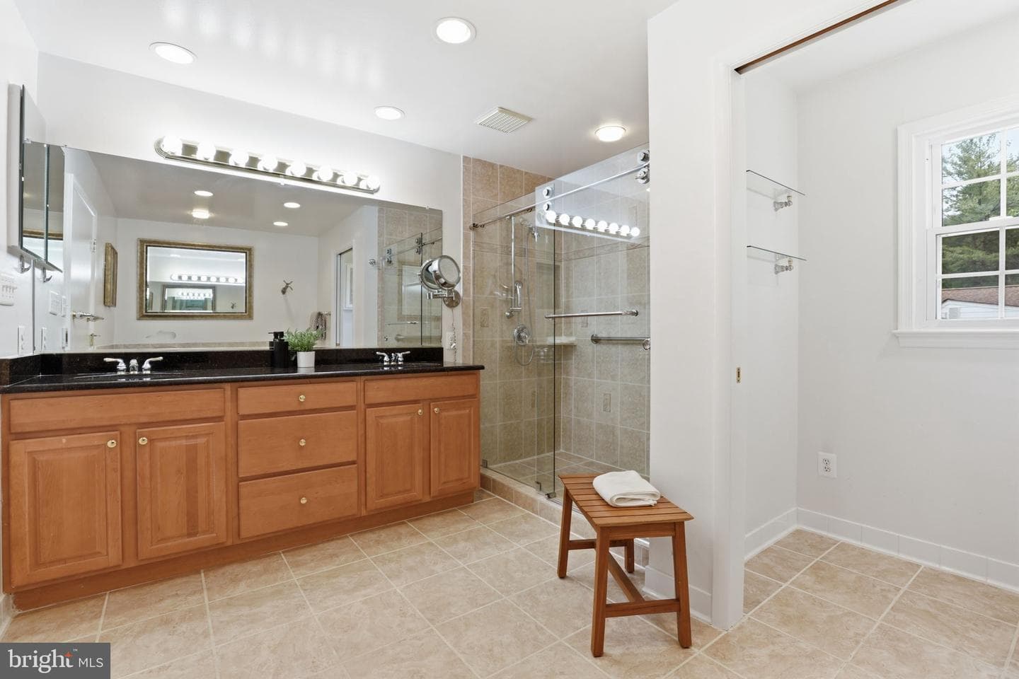 219 Apple Blossom Court photo 30