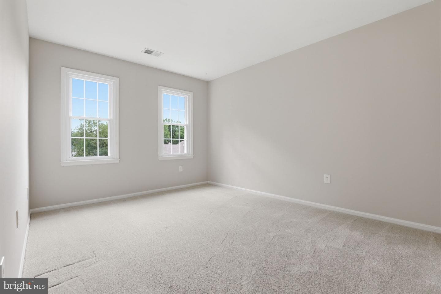 219 Apple Blossom Court photo 35