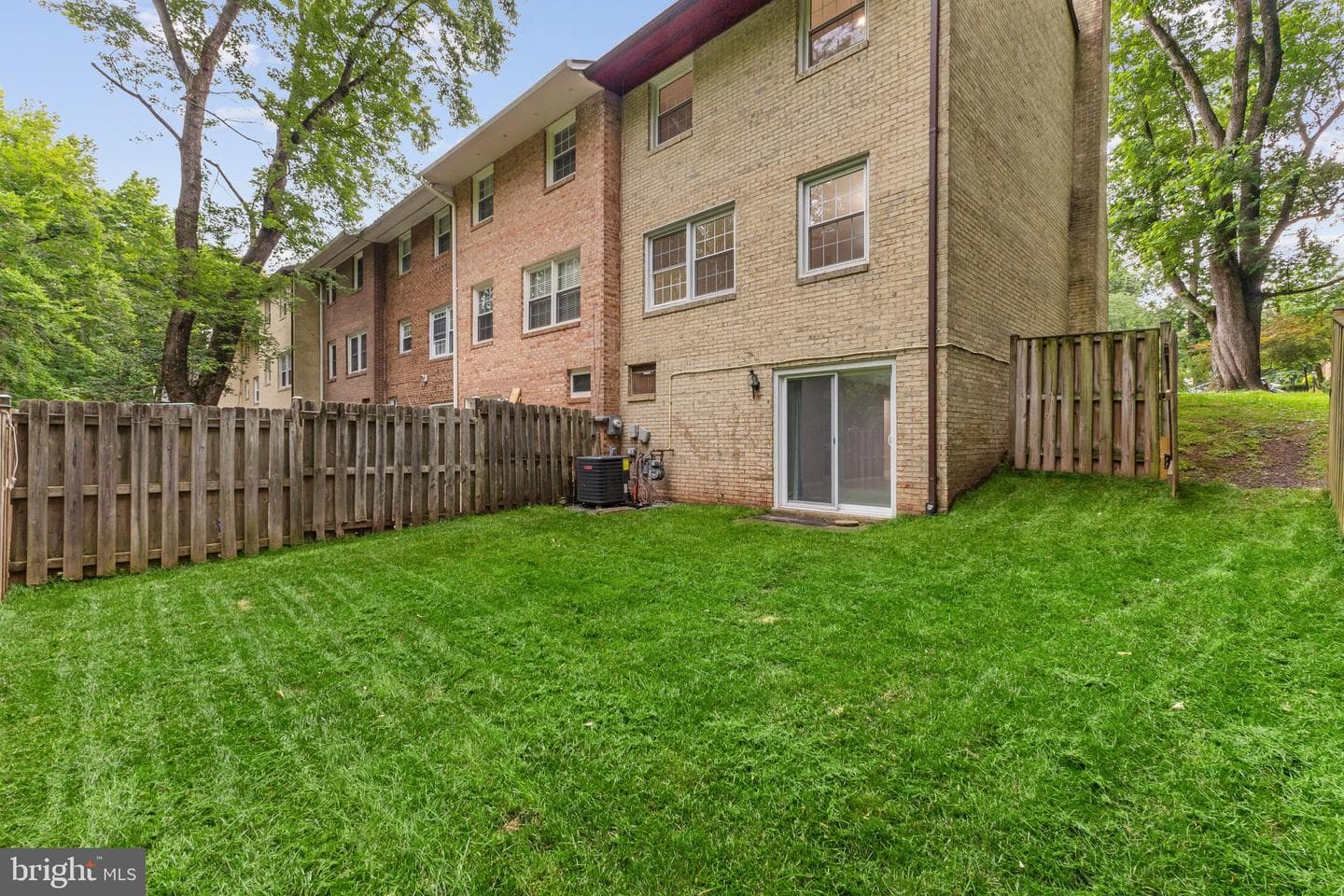14841 Maidstone Court photo 23