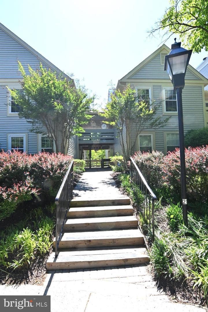 2220 Springwood Drive #c photo 76