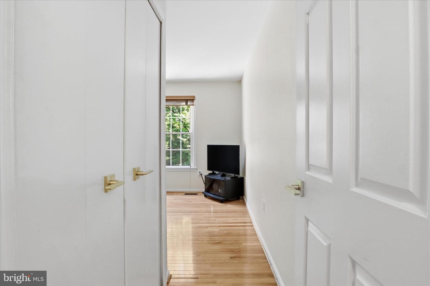 7257 Mclean Commons Lane photo 31